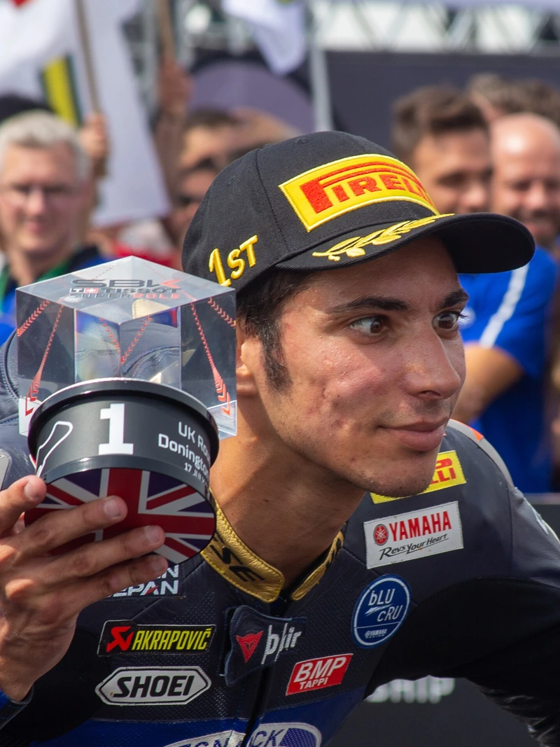 Toprak Razgatlıoğlu · Donington · 2022 · Archive photograph