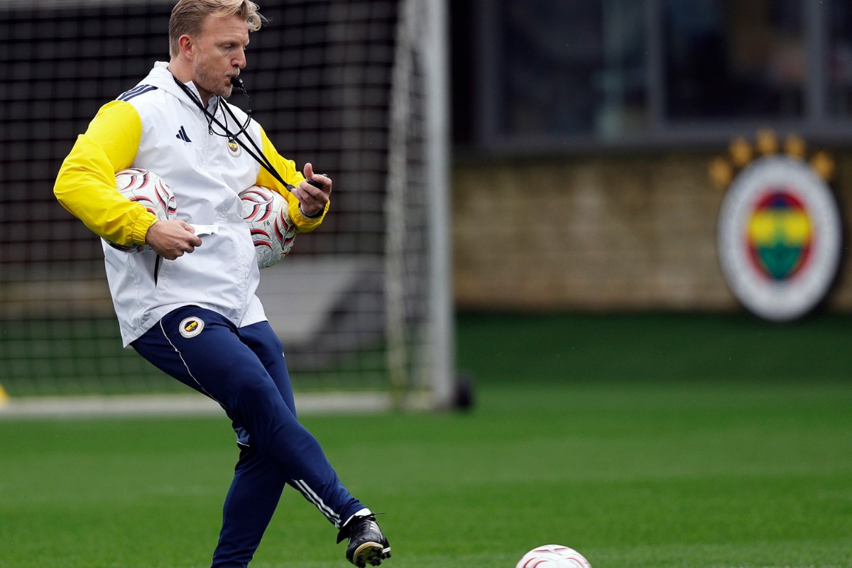 Fenerbahçe setzt auf Dirk Kuyt: Wird aus der Übergangslösung mehr?